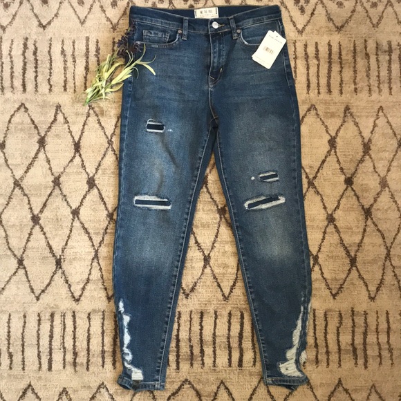 Free People Denim - Free People high waisted indigo blue jeans size 28